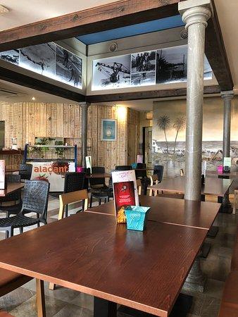 Cafeteria Pasteleria Las Salinas